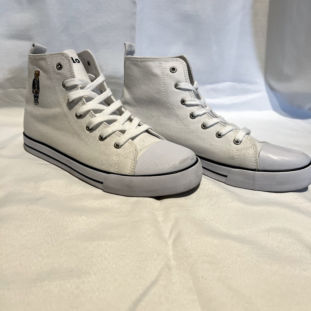 Polo Hamptyn II Hi-Top Sneakers size 7
Box not included